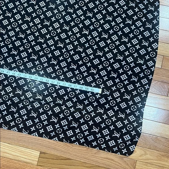 (( not authentic))NEW❤️LV Chiffon Shawl - Picture 12 of 17